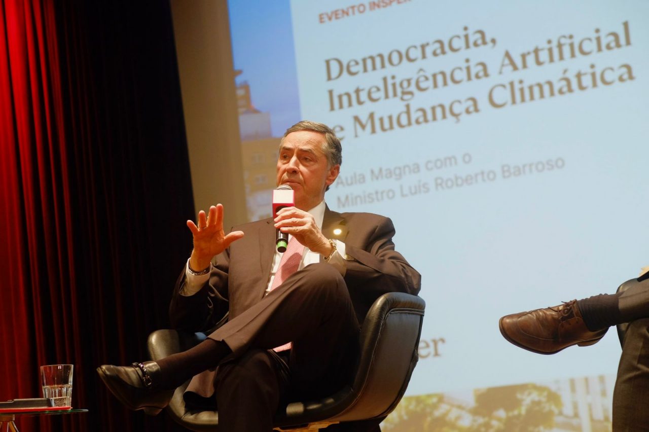 Luís Roberto Barroso em aula magna no Insper